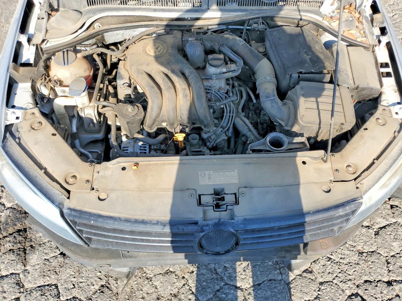 2011 Volkswagen Jetta Base Silver vin: 3VW2K7AJ1BM010830