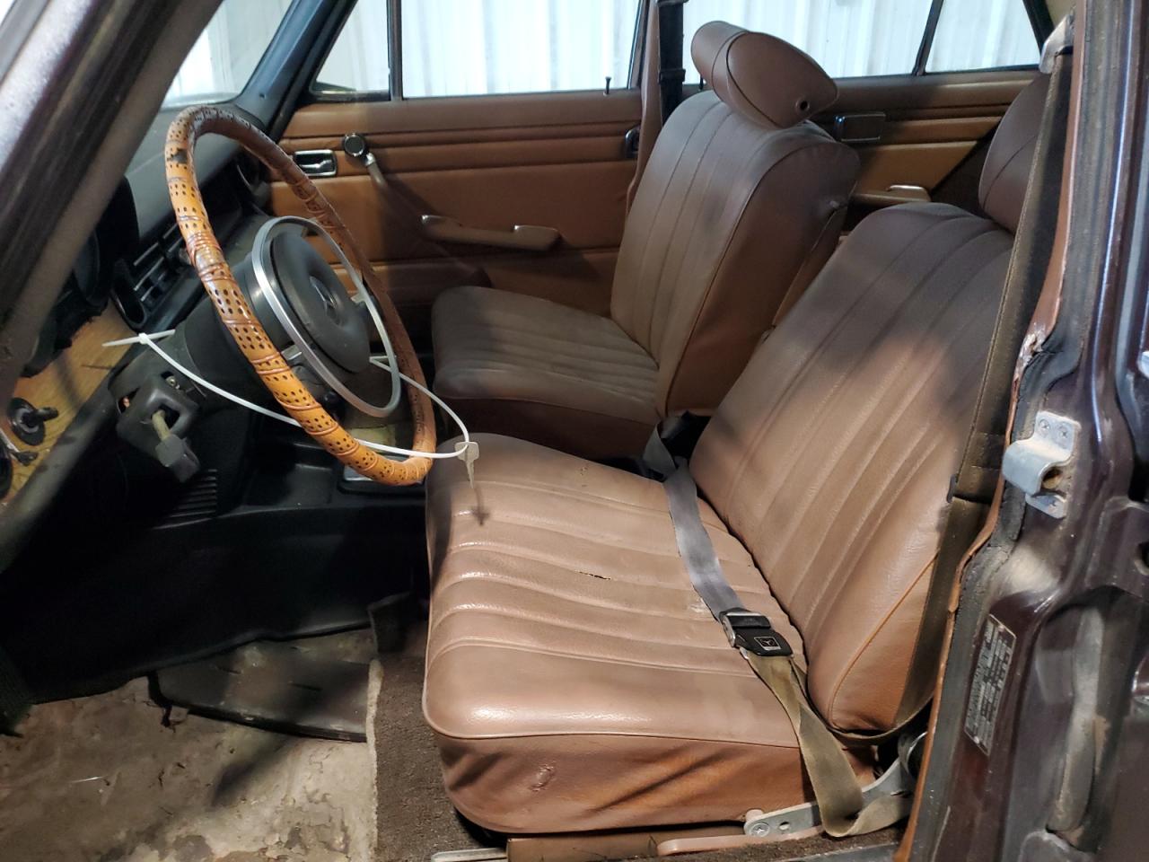 1971 Mercedes-benz 250 Brown vin: 11401112001358