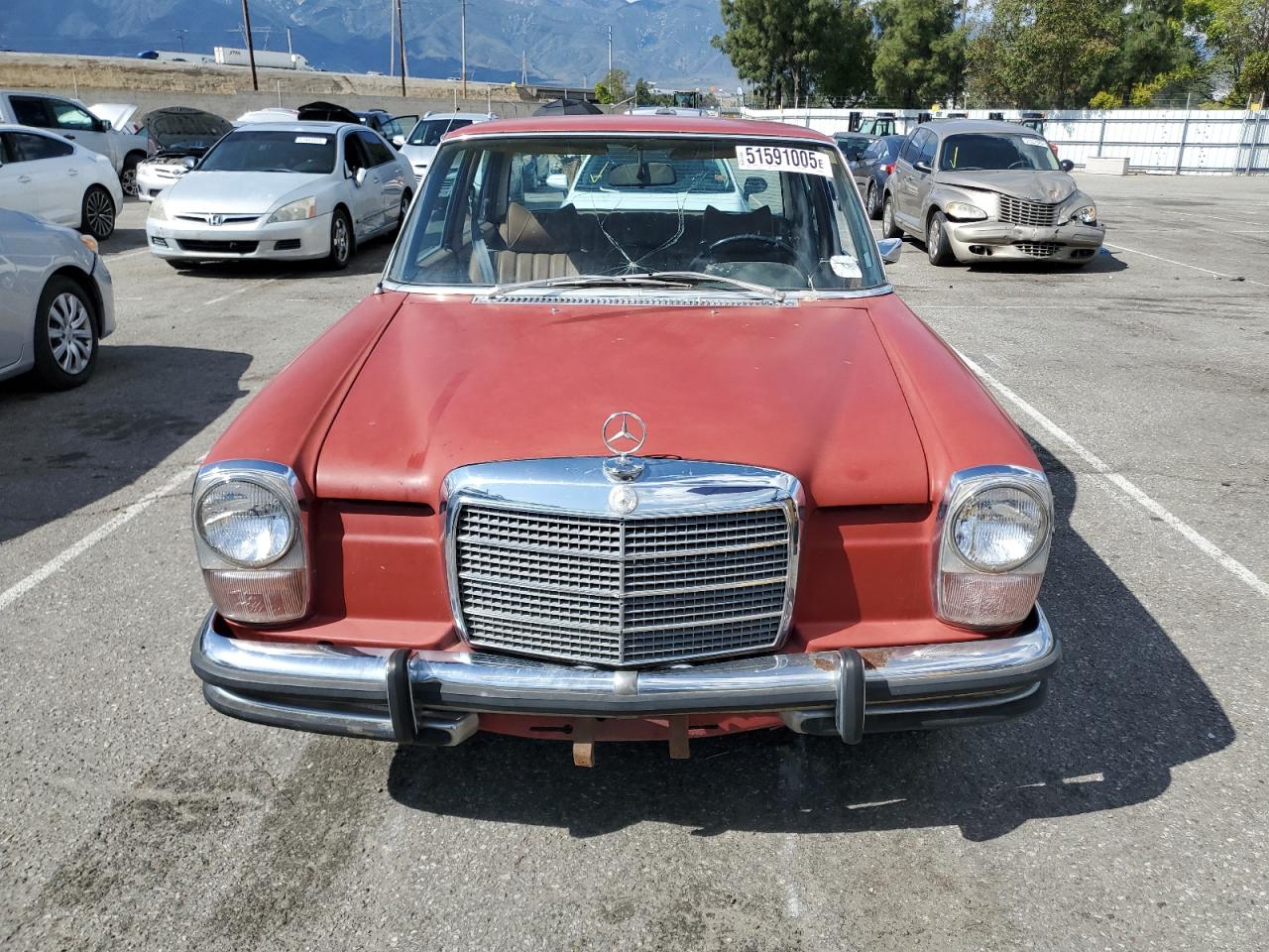 1971 Mercedes Benz 250   Red vin: 11401112003690