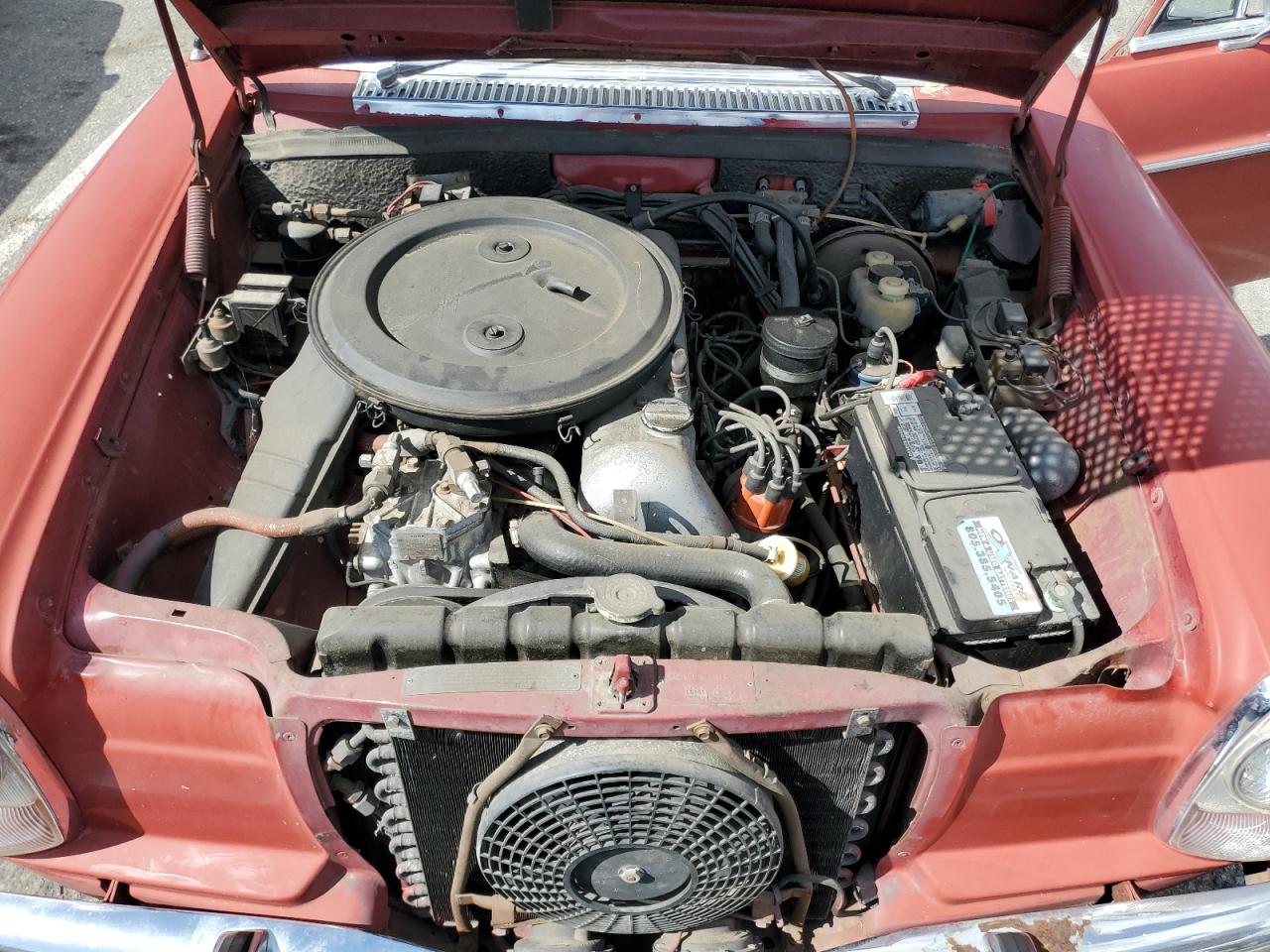 1971 Mercedes Benz 250   Red vin: 11401112003690