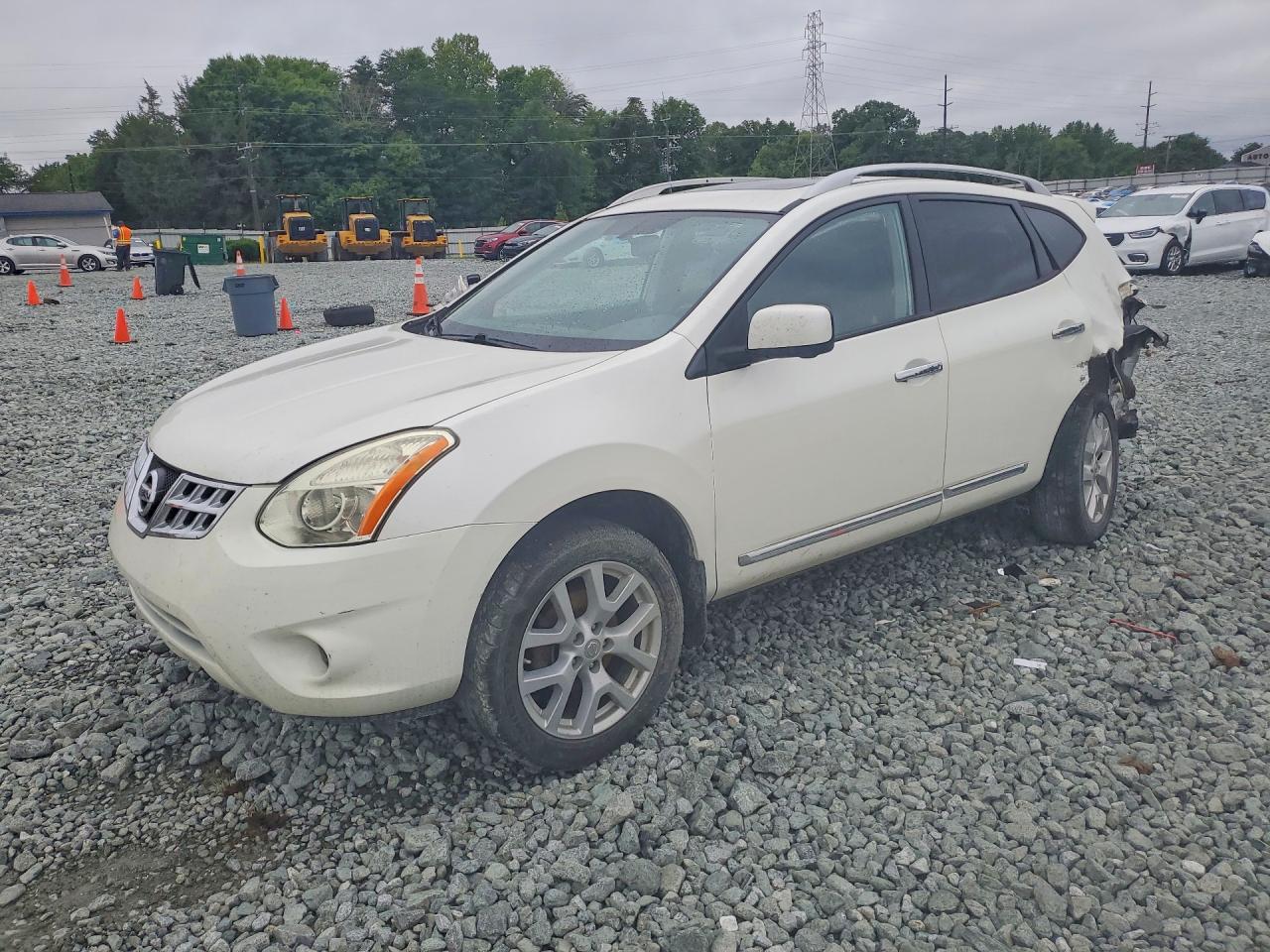 2013 Nissan Rogue S White vin: JN8AS5MV1DW621837