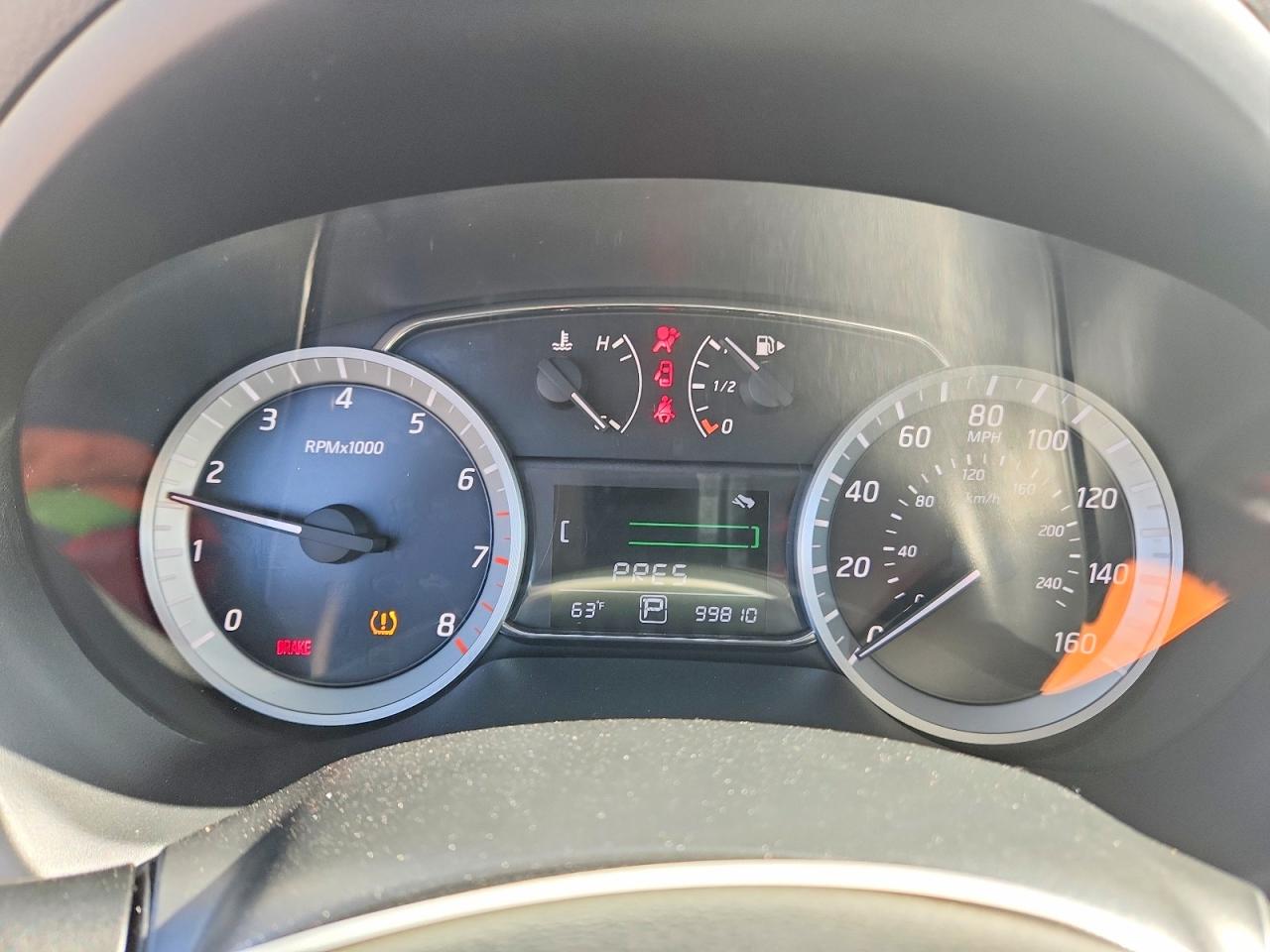 2013 Nissan Sentra S White vin: 3N1AB7AP9DL618061