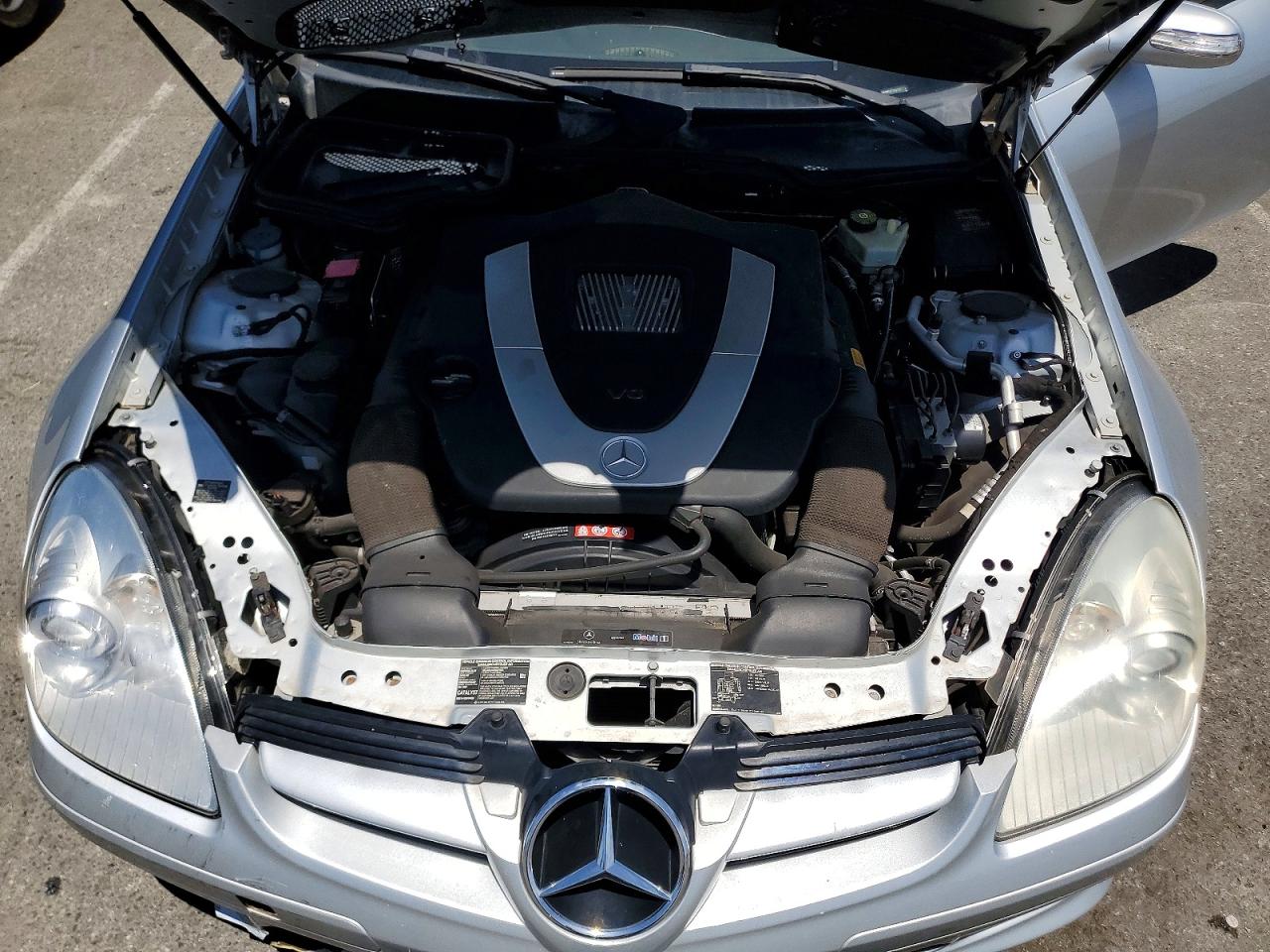 2005 Mercedes-benz Slk 350 Gray vin: WDBWK56F15F061177