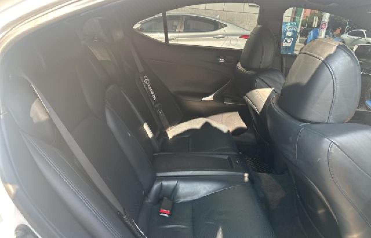 2008 Lexus Is-f White vin: JTHBP262485000699