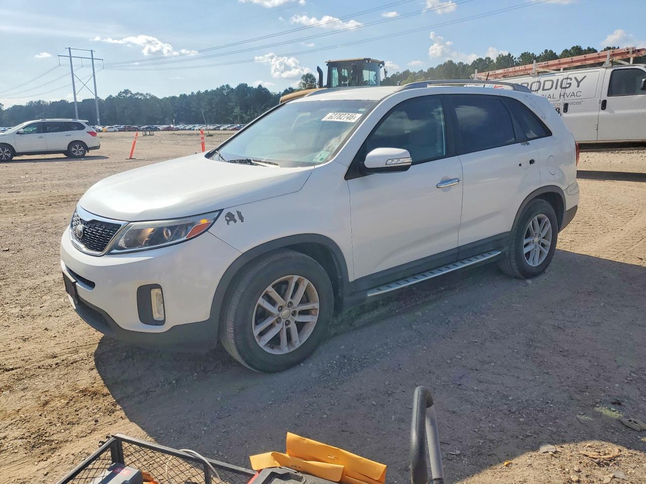 2014 Kia Sorento Lx White vin: 5XYKT4A6XEG491222