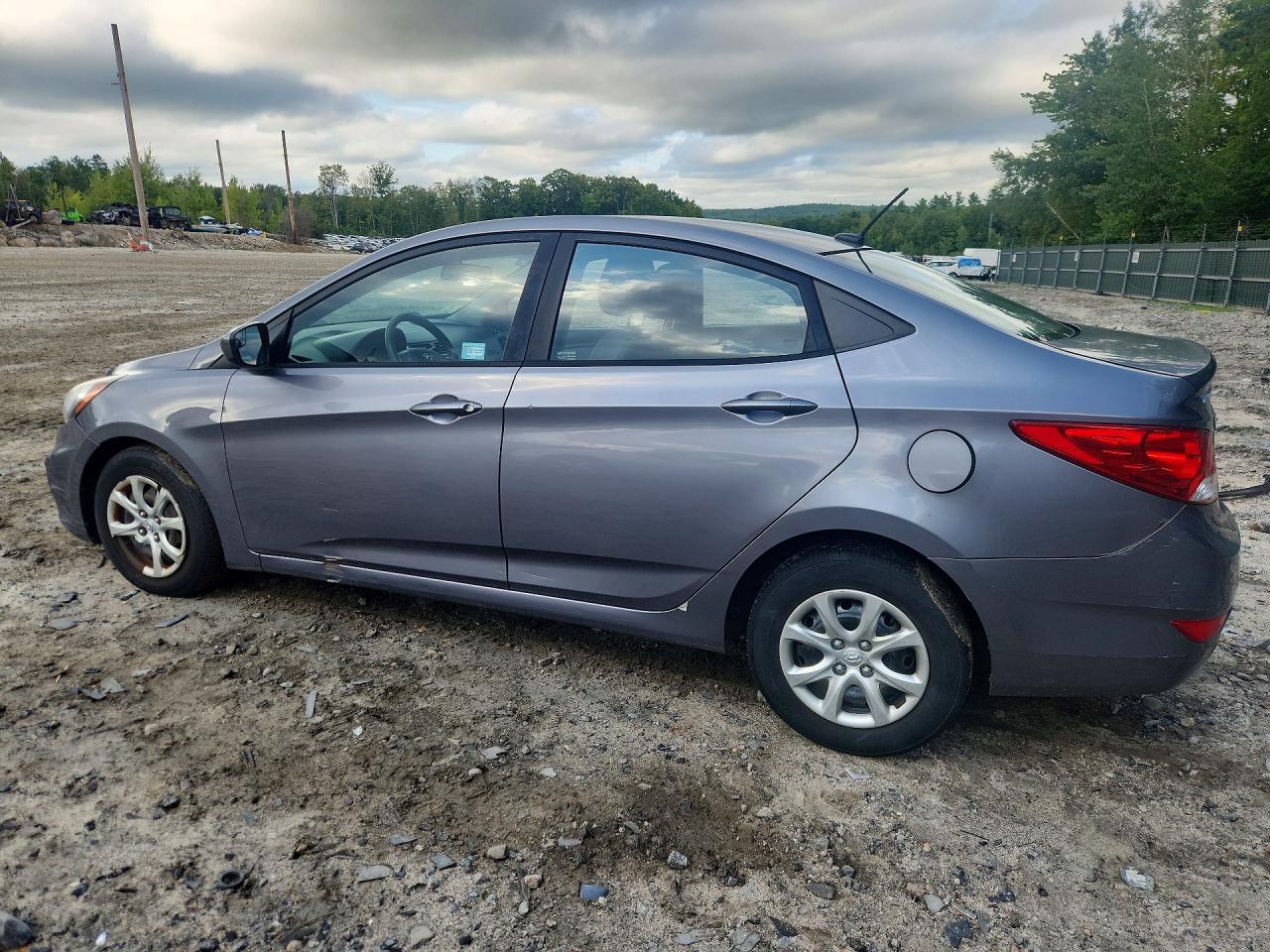 2014 Hyundai Accent Gls Gray vin: KMHCT4AE6EU720033