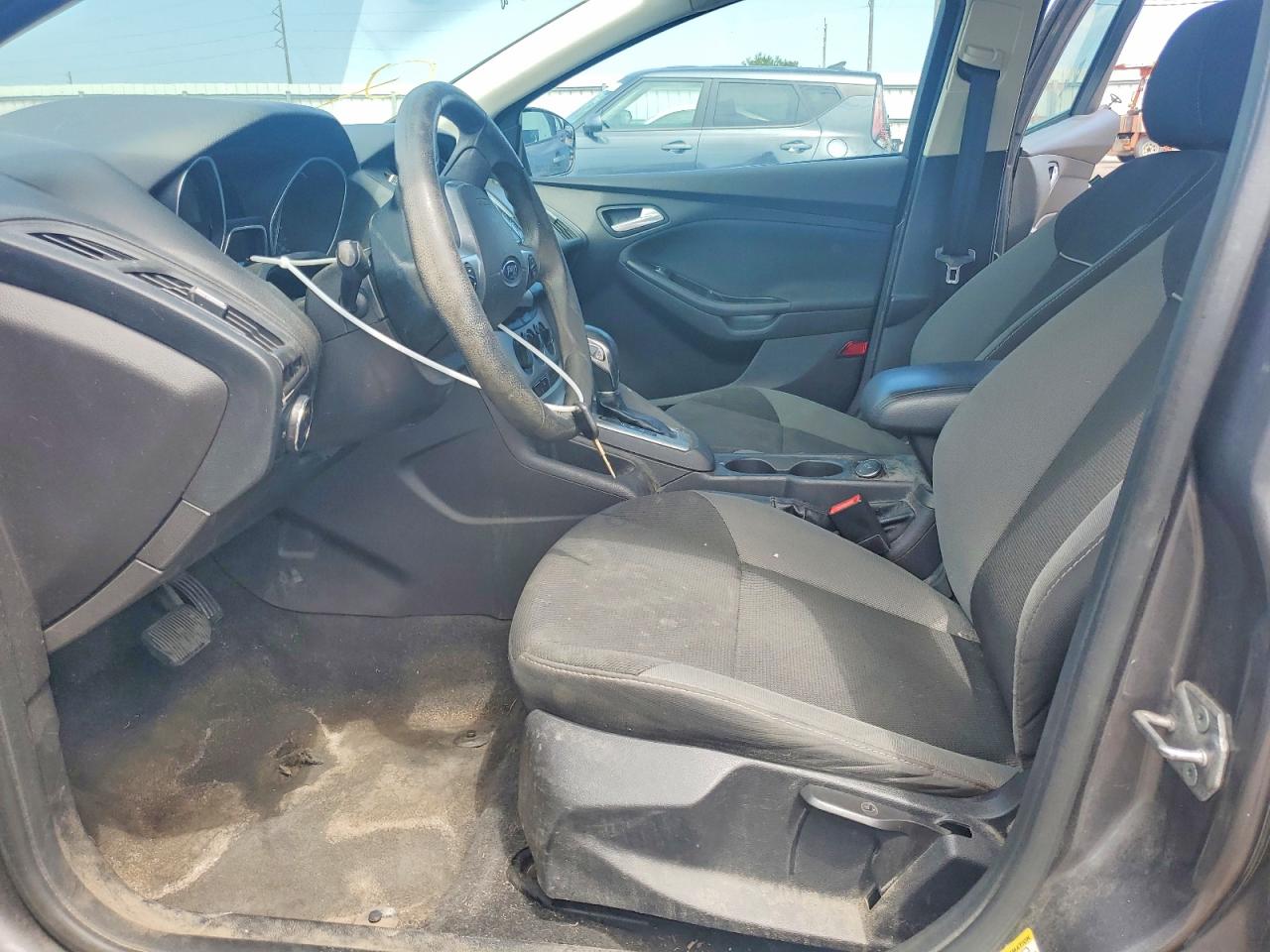 2014 Ford Focus Se Gray vin: 1FADP3F20EL228342
