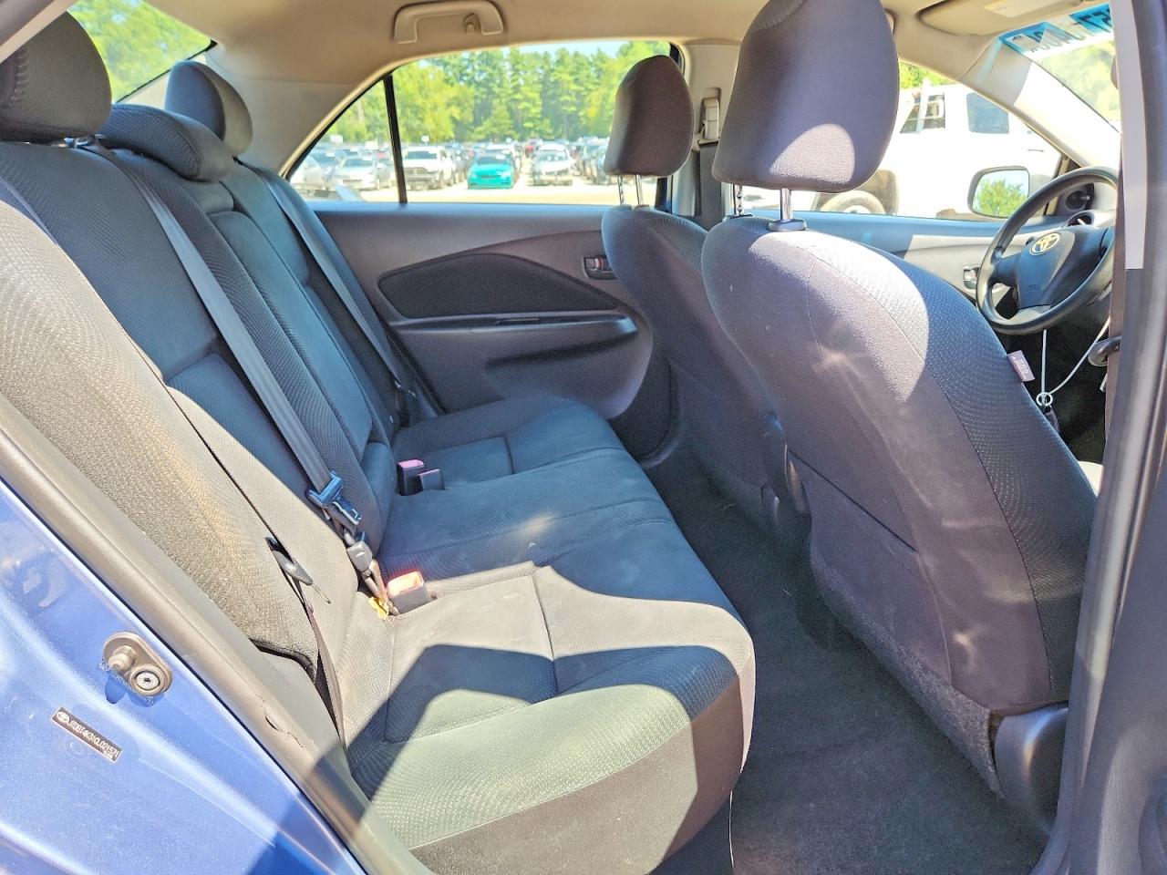 2012 Toyota Yaris Fleet Blue vin: JTDBT4K31CL021571