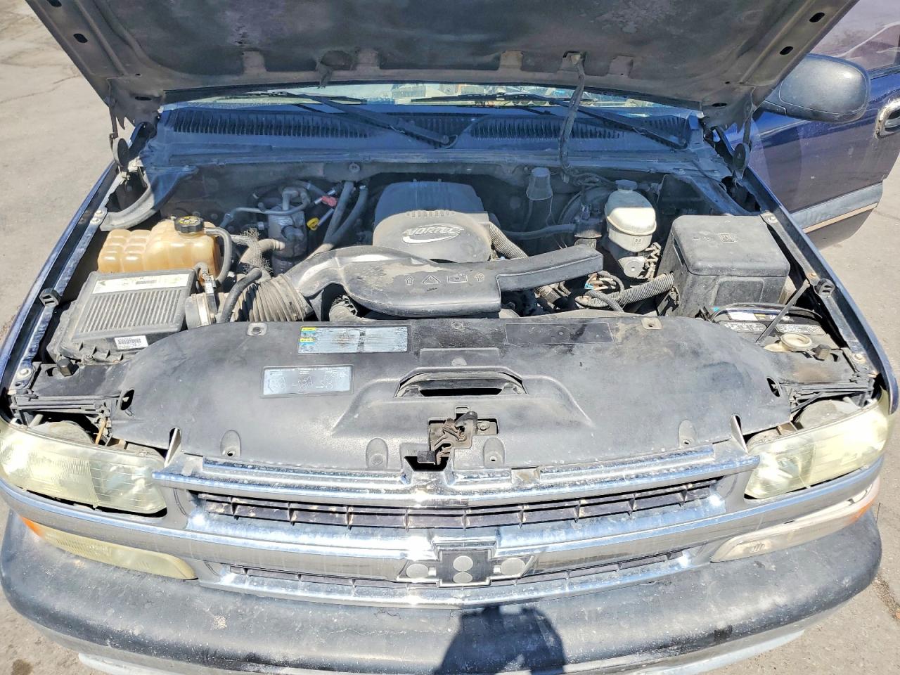 2003 Chevrolet Tahoe C1500 Blue vin: 1GNEC13V63R135209