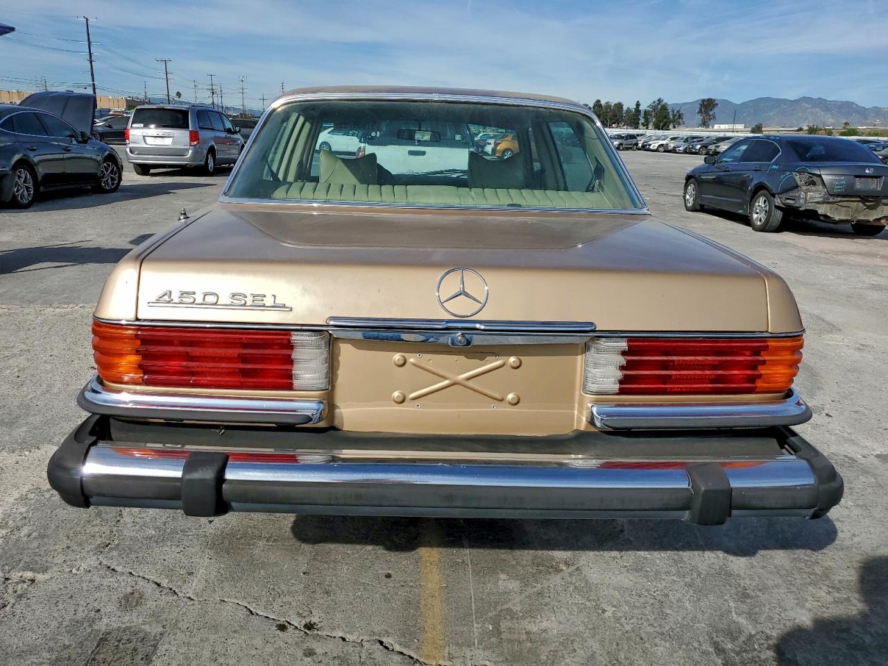 1980 Mercedes Benz 450 Sel Gold vin: 11603312098358