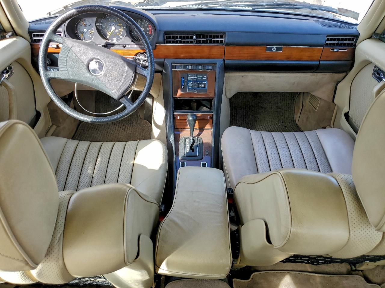 1980 Mercedes Benz 450 Sel Gold vin: 11603312098358