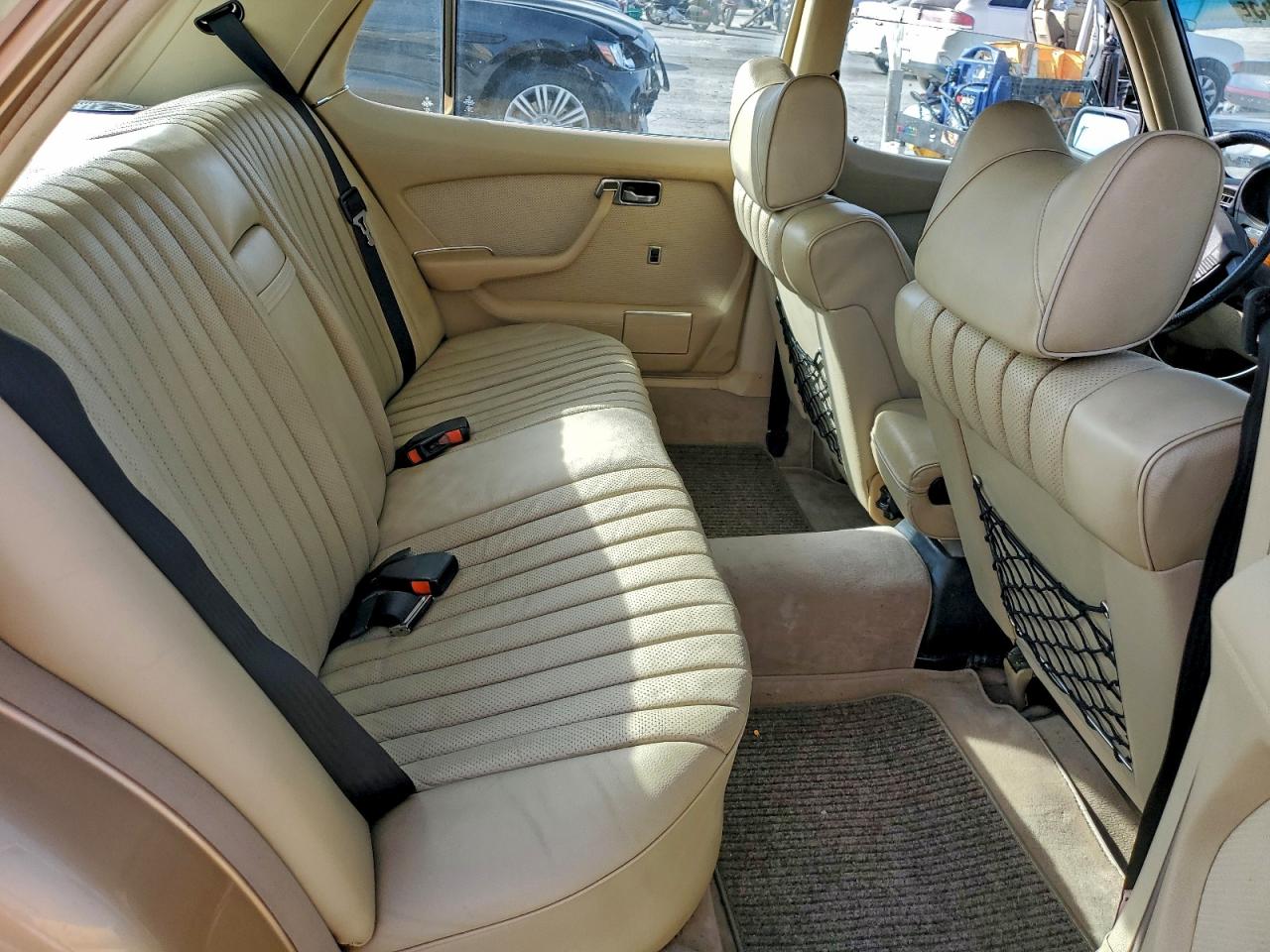 1980 Mercedes Benz 450 Sel Gold vin: 11603312098358