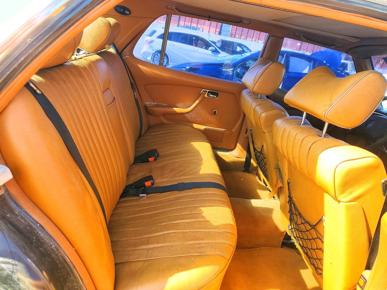 1977 Mercedes Benz 450 Black vin: 11603612002688