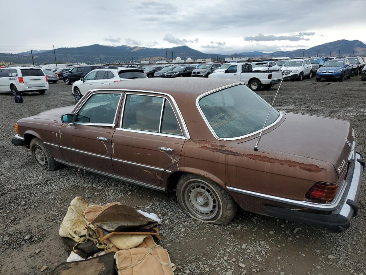 1978 Mercedes Benz 300-class Коричневый vin: 11612012000121