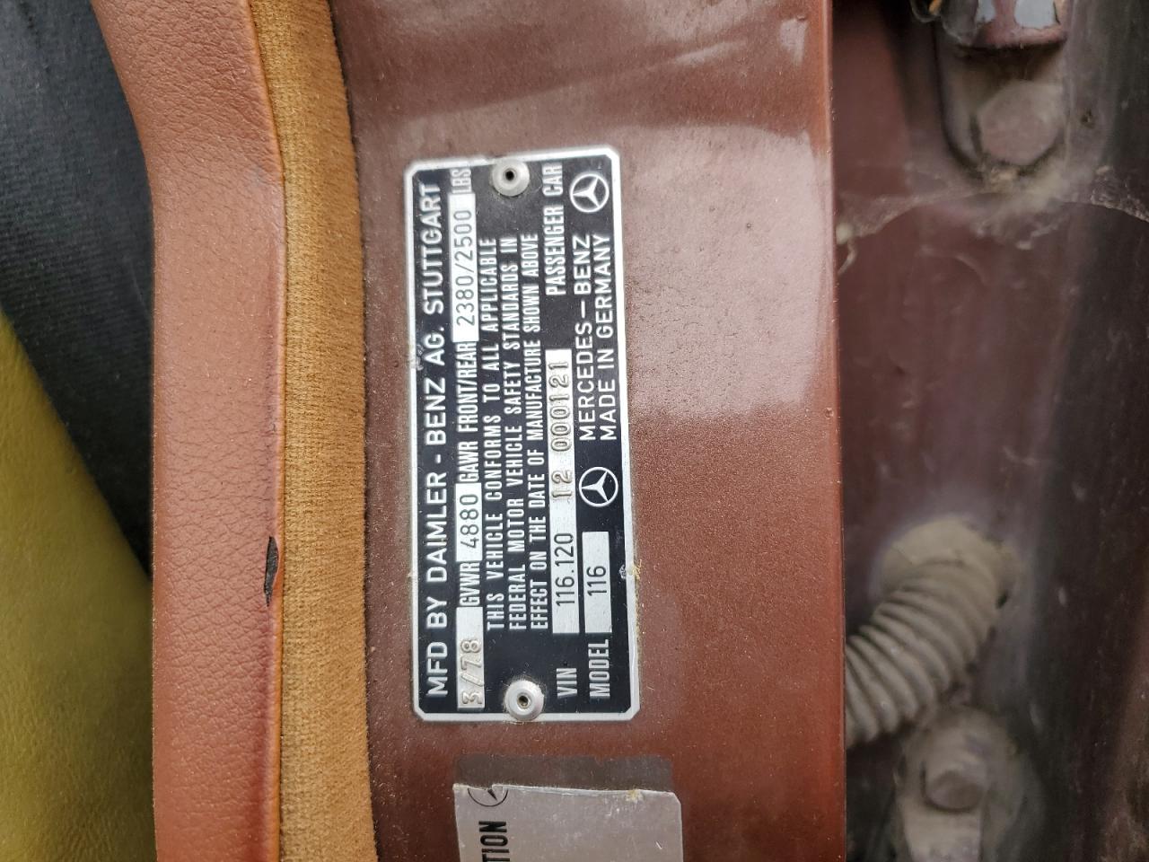 1978 Mercedes Benz 300-class Коричневый vin: 11612012000121