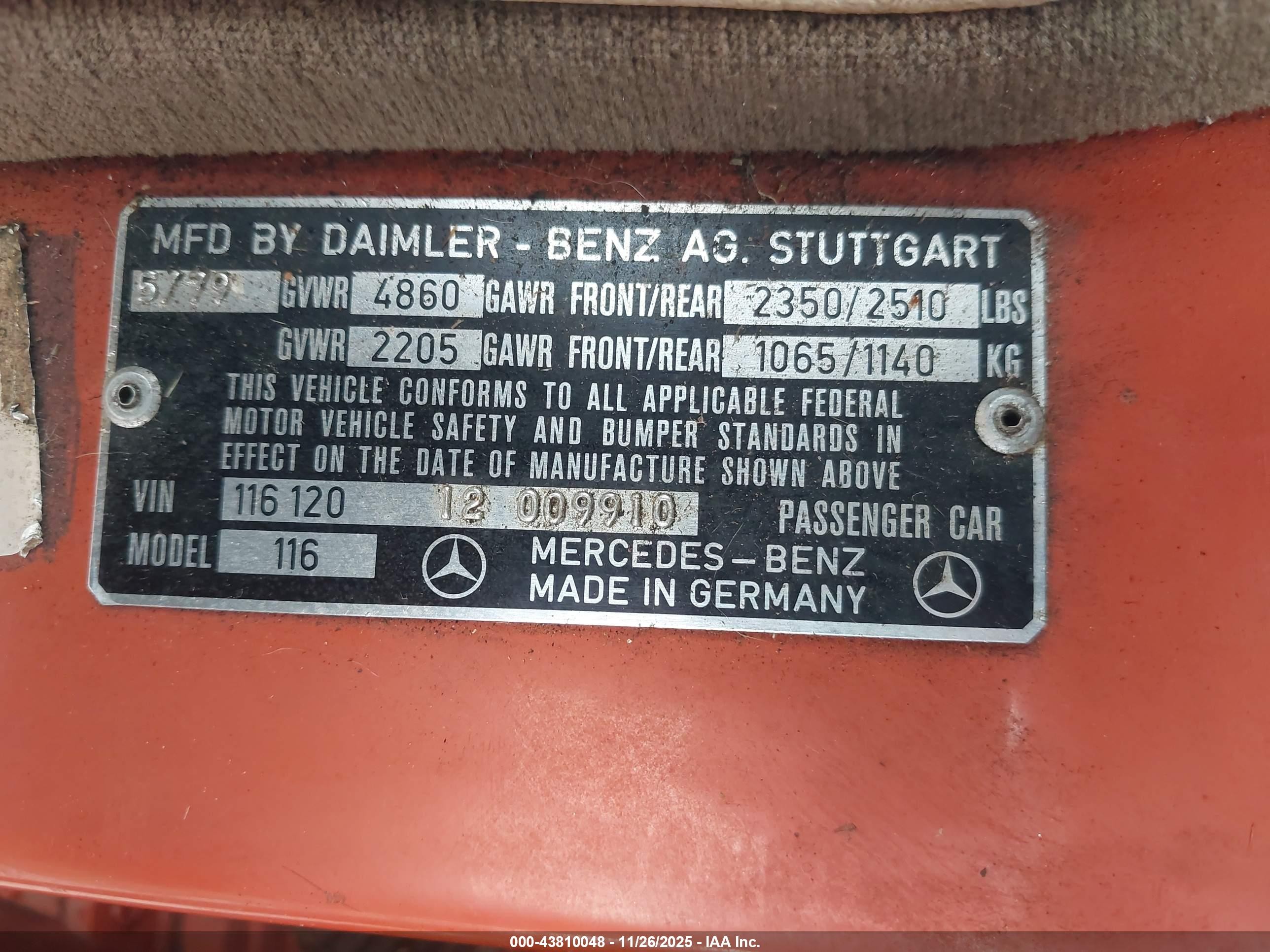 1979 Mercedes-benz 300   Оранжевый vin: 11612012009910   