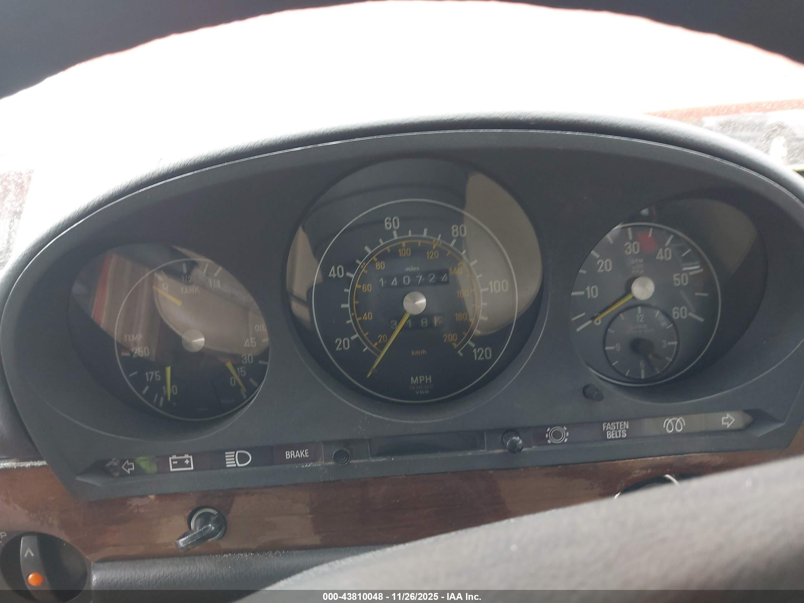 1979 Mercedes-benz 300   Оранжевый vin: 11612012009910   