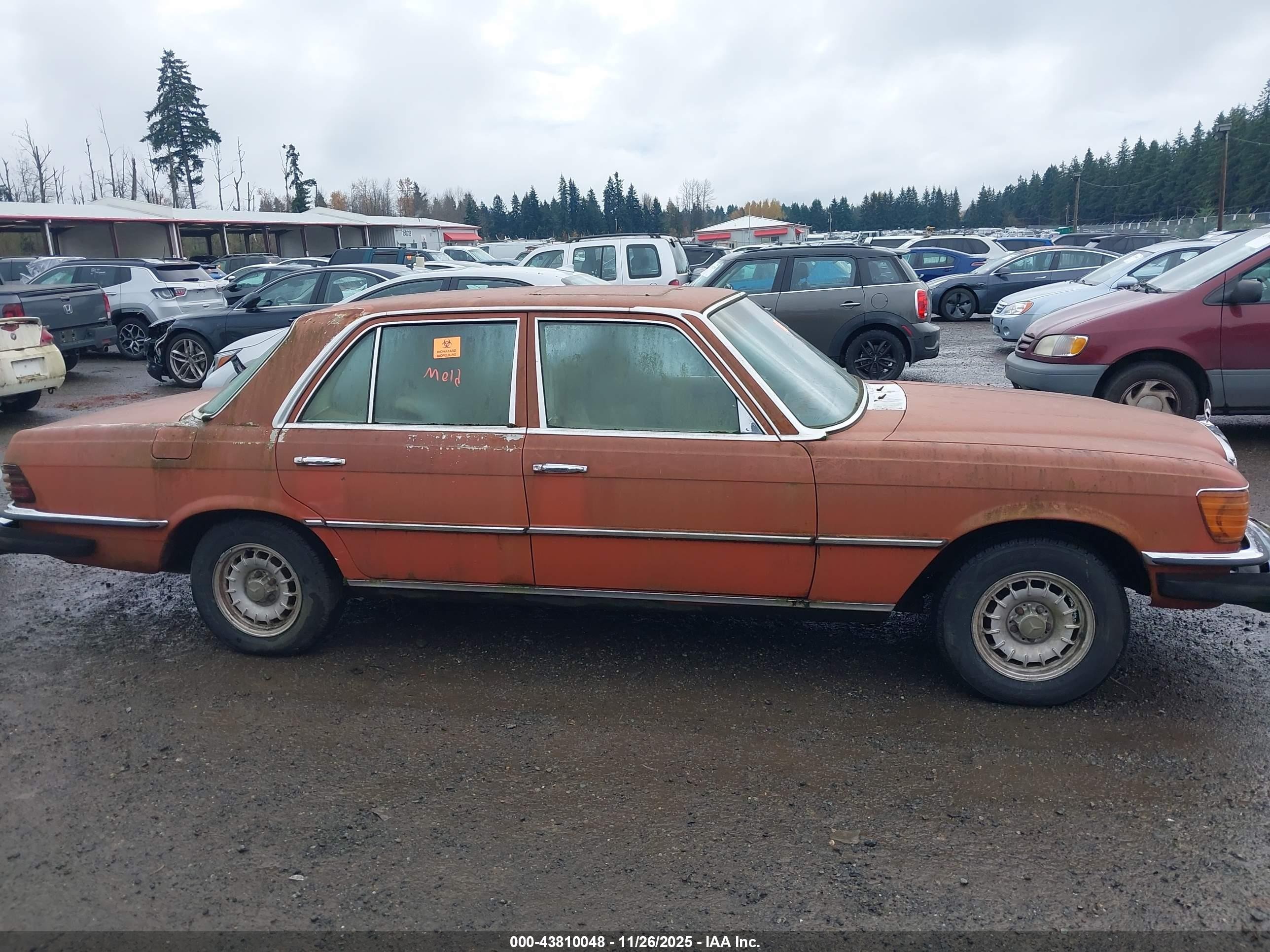 1979 Mercedes-benz 300   Оранжевый vin: 11612012009910   