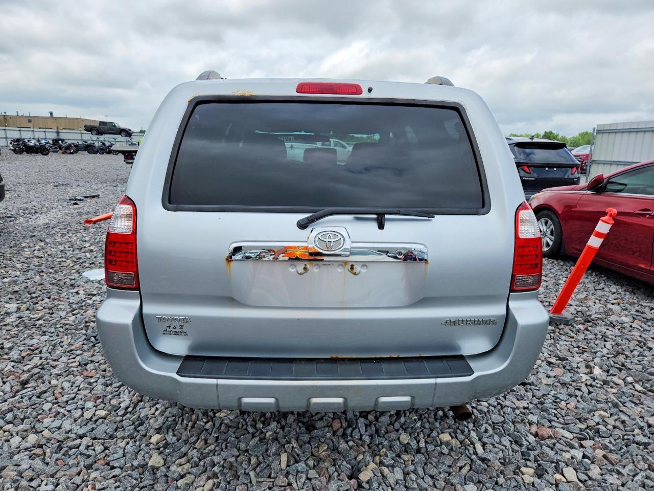 2007 Toyota 4runner Sr5 Silver vin: JTEBU14RX70118820