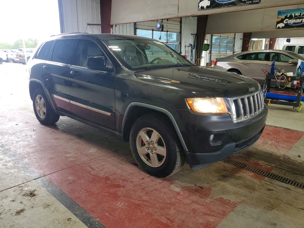 2011 Jeep Grand Cherokee Laredo Black vin: 1J4RR4GG1BC570933