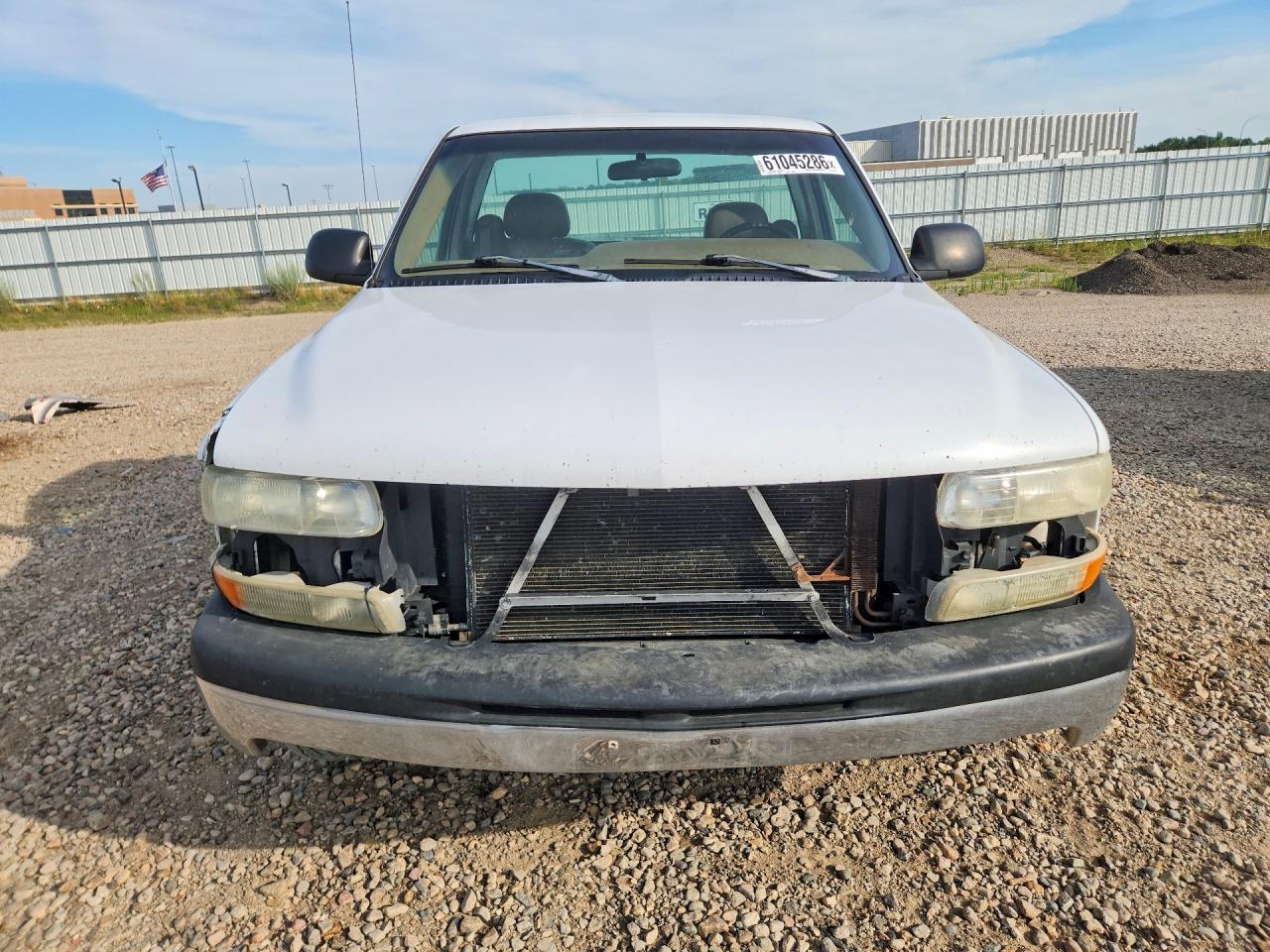 1999 Chevrolet Silverado C1500 White vin: 1GCEC14W0XE144517