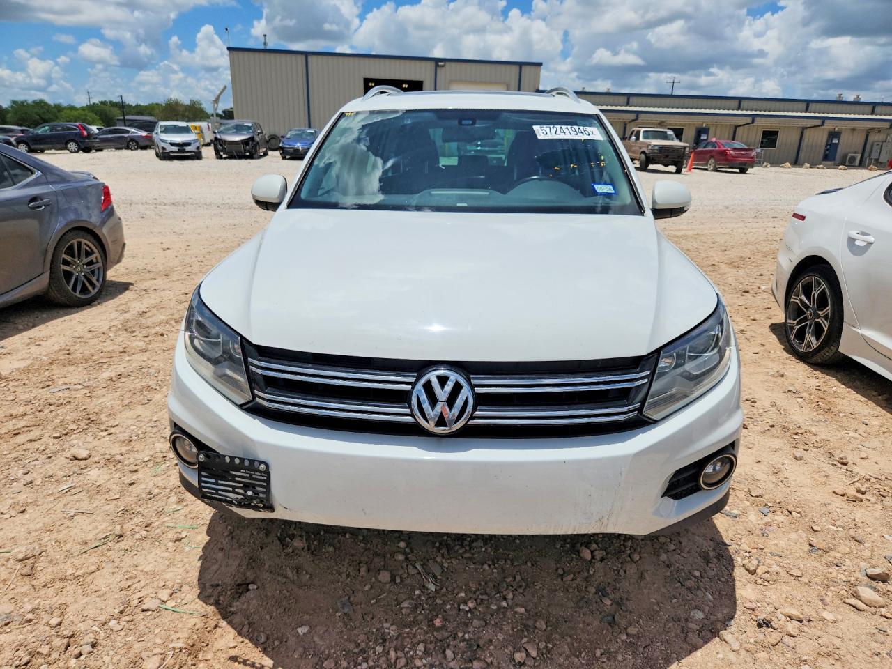 2016 Volkswagen Tiguan S White vin: WVGAV7AX4GW516925