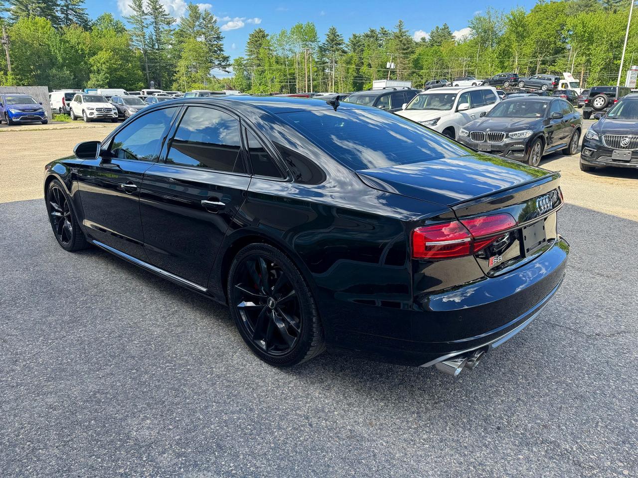 2017 Audi S8 Plus Quattro Black vin: WUAJ5AFD5HN901064
