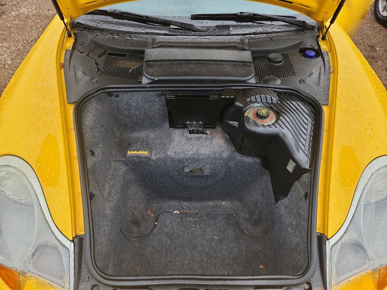 2000 Porsche Boxster Yellow vin: WP0CA2981YS620502
