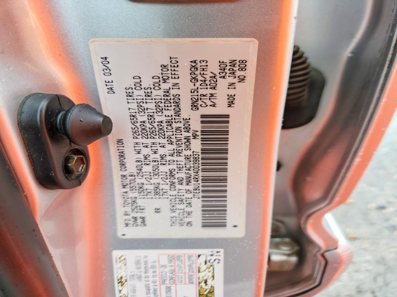 2004 Toyota 4runner Sr5 Silver vin: JTEBU14RX40039837