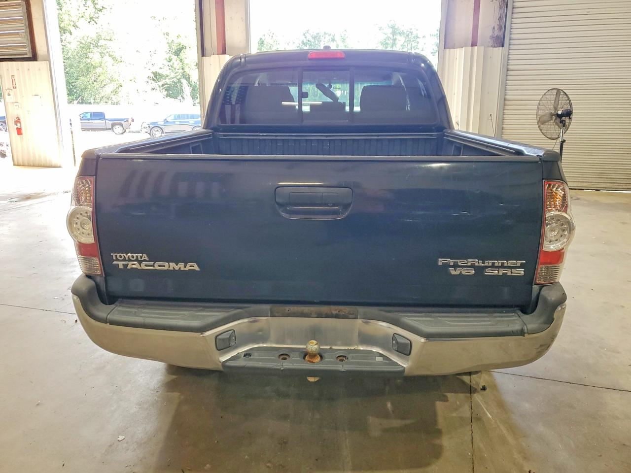 2010 Toyota Tacoma Double Cab Prerunner Black vin: 3TMJU4GNXAM095702