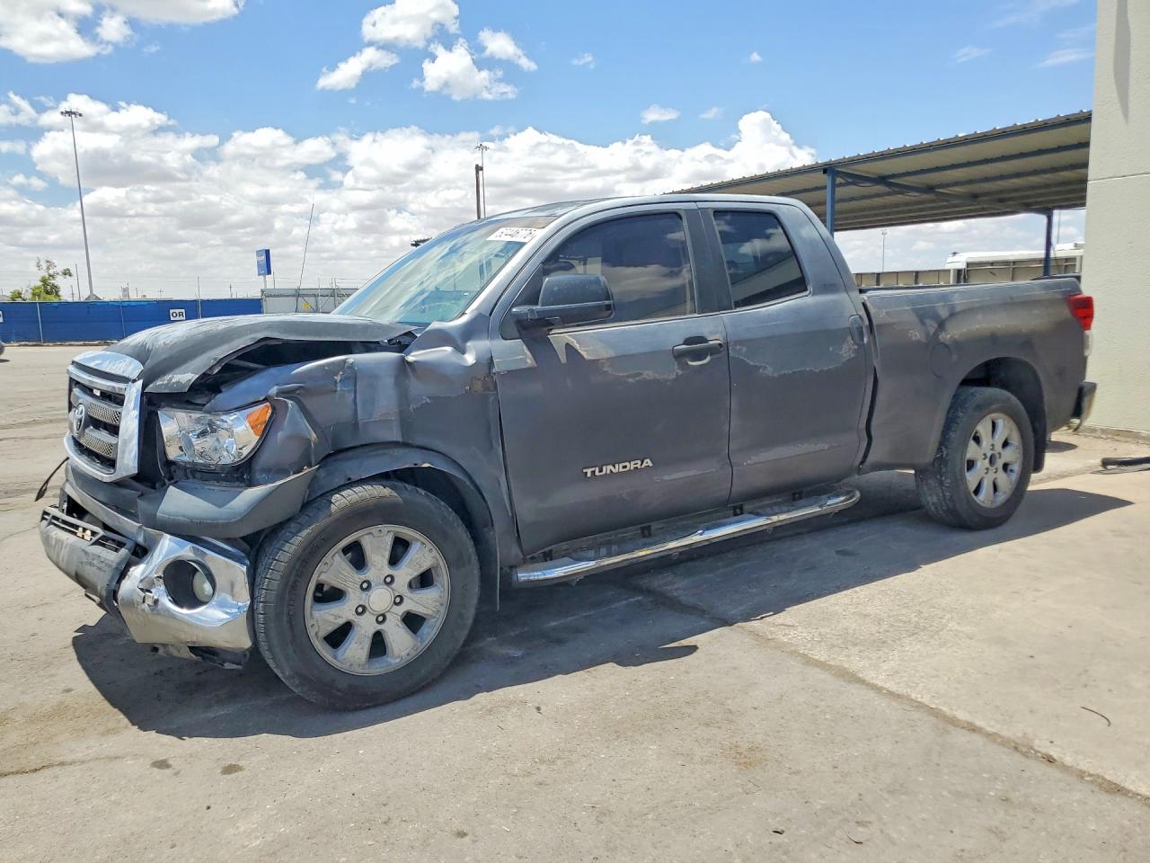 2010 Toyota Tundra Double Cab Sr5 Gray vin: 5TFRM5F18AX001544