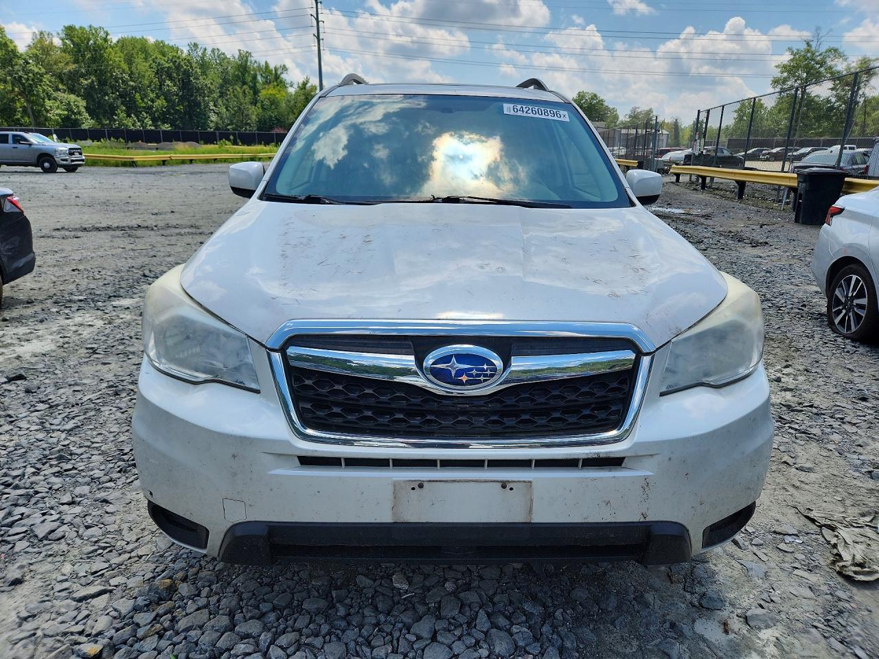 2014 Subaru Forester 2.5i Premium White vin: JF2SJAEC6EH523936