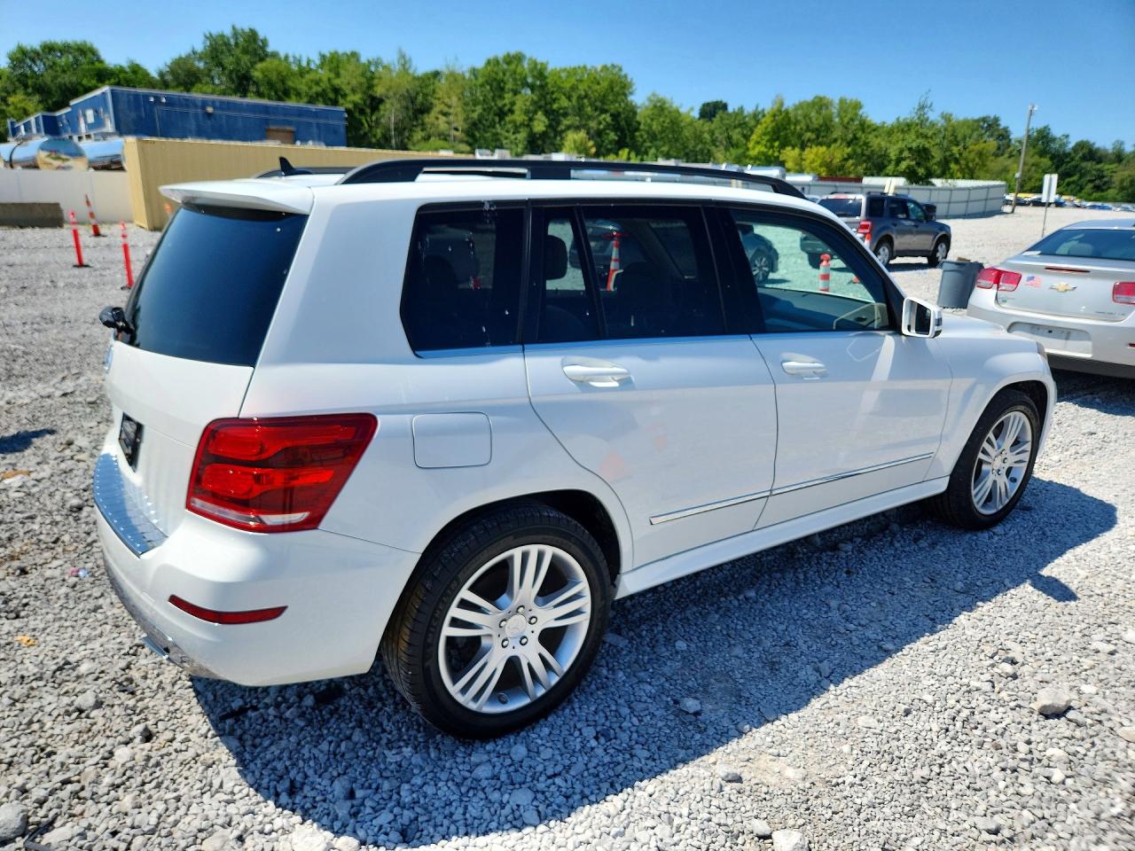 2014 Mercedes-benz Glk 350 White vin: WDCGG5HBXEG202978