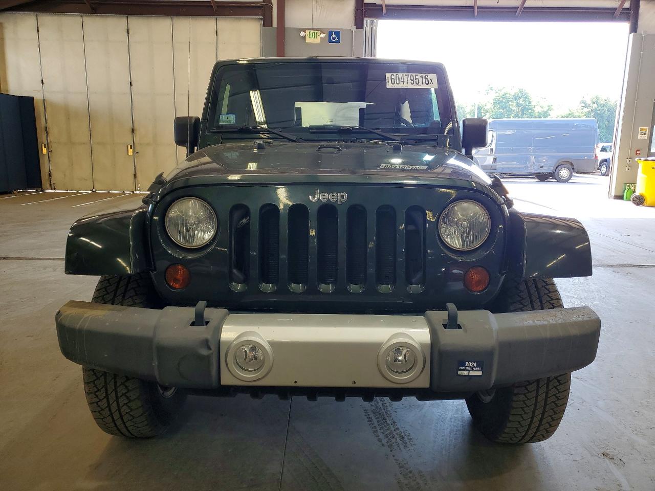 2010 Jeep Wrangler Unlimited Sahara Green vin: 1J4BA5H17AL167899