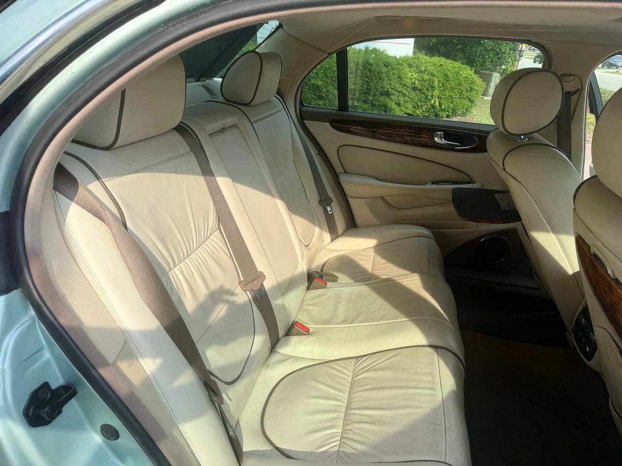 2005 Jaguar Vandenplas Blue vin: SAJWA82C55SG45255