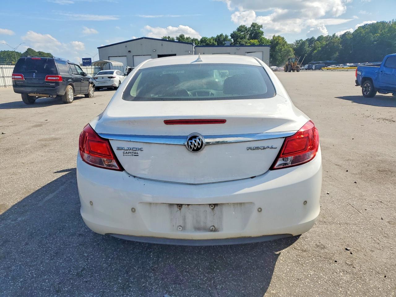 2012 Buick Regal Premium White vin: 2G4GS5EKXC9148484