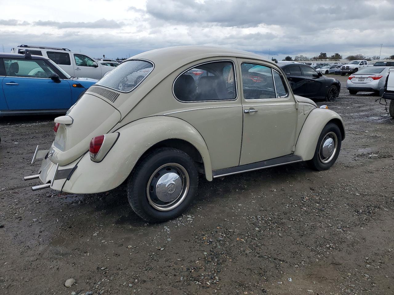 1969 Volkswagen Beetle Cream vin: 119010234