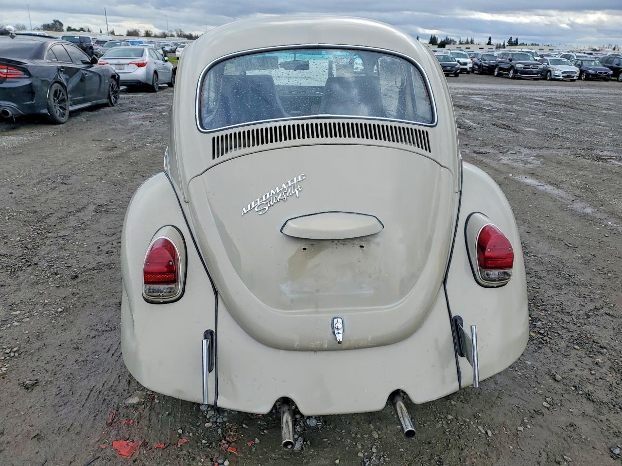 1969 Volkswagen Beetle Cream vin: 119010234