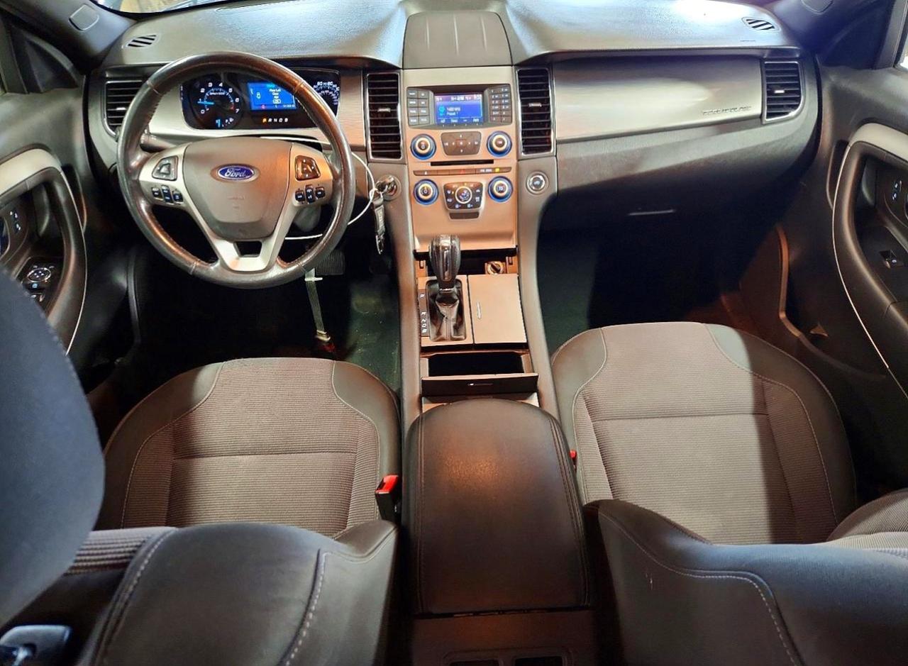 2017 Ford Taurus Sel Черный vin: 1FAHP2E8XHG116937