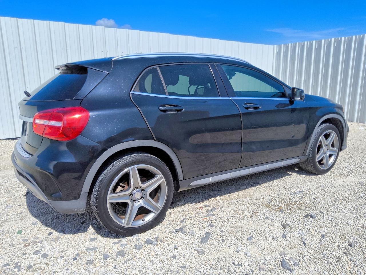 2015 Mercedes-benz Gla 250 Black vin: WDCTG4EB1FJ163327
