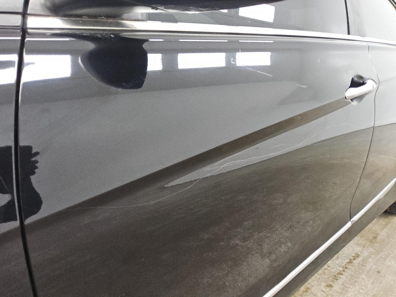 2015 Hyundai Sonata Hybrid Base Black vin: KMHEC4A48FA134792 Damage: Left Front Door, Heavy Scratch, 1 To 2 Inches