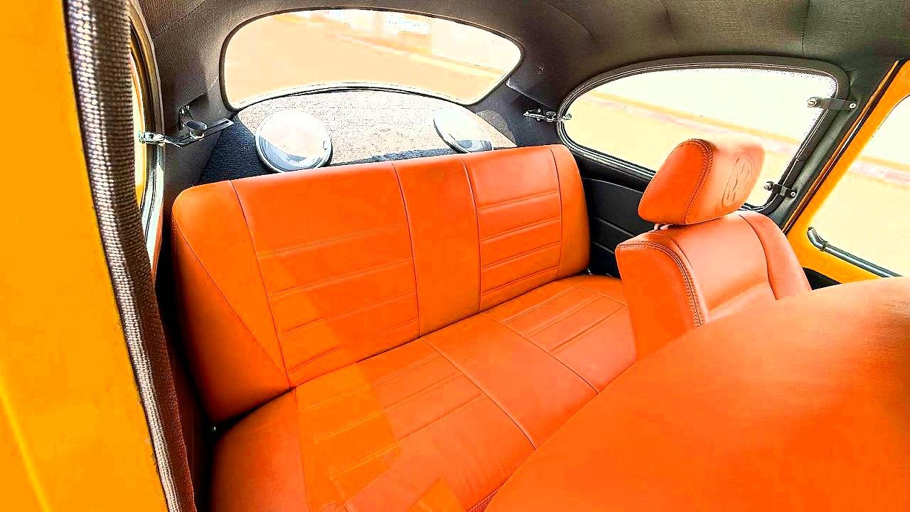1984 Volkswagen Bug Yellow vin: 11E0114809