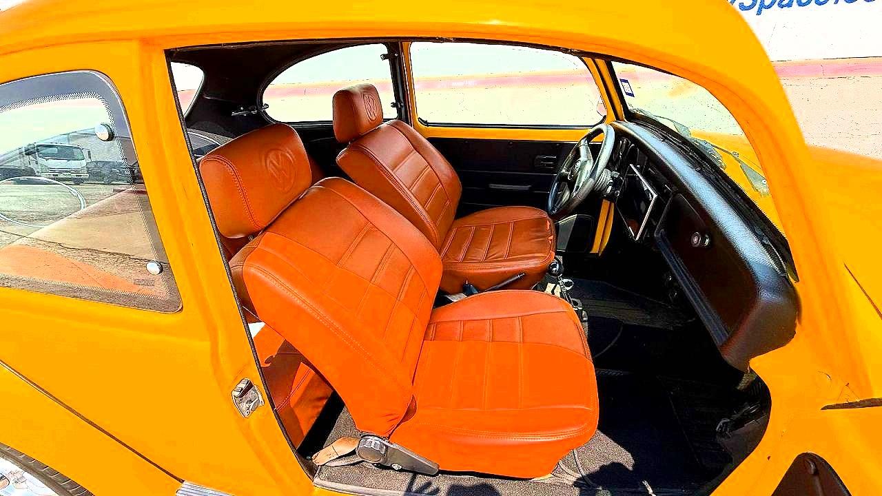 1984 Volkswagen Bug Yellow vin: 11E0114809