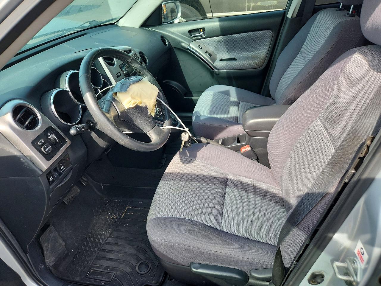 2006 Toyota Matrix Xr Серебряный vin: 2T1KR32E96C593056