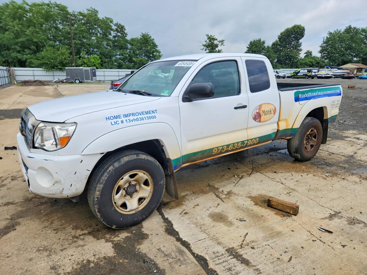 2011 Toyota Tacoma V6 White vin: 5TFUU4ENXBX002852