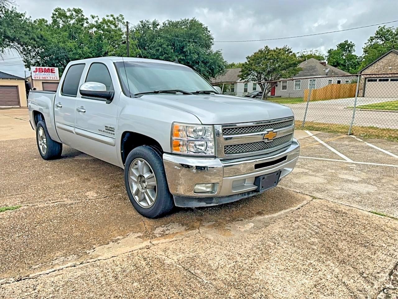 2012 Chevrolet Silverado C1500 Lt Silver vin: 3GCPCSE03CG255929