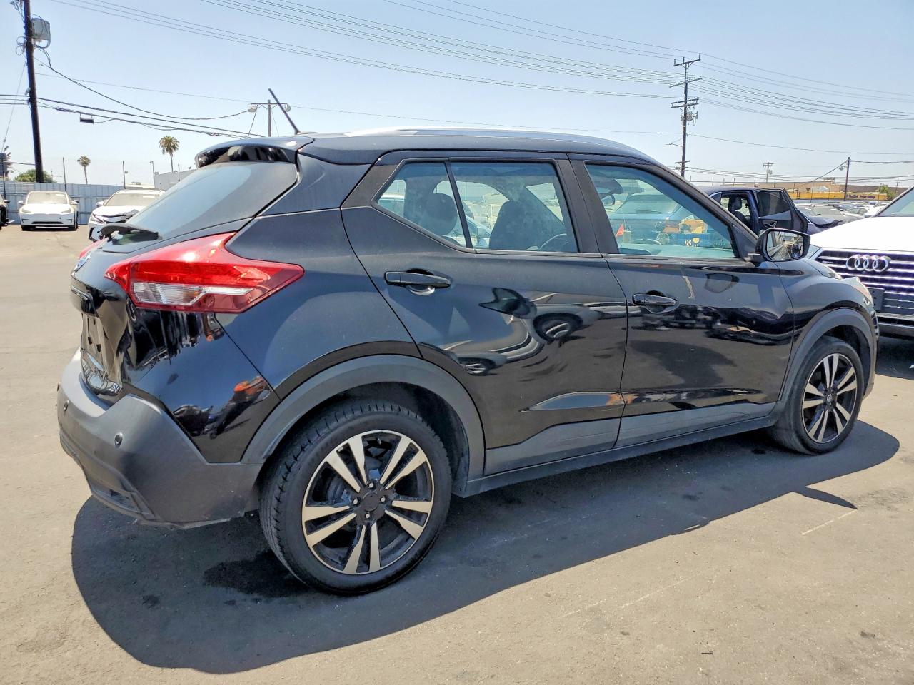 2020 Nissan Kicks Sv Black vin: 3N1CP5CV4LL479675