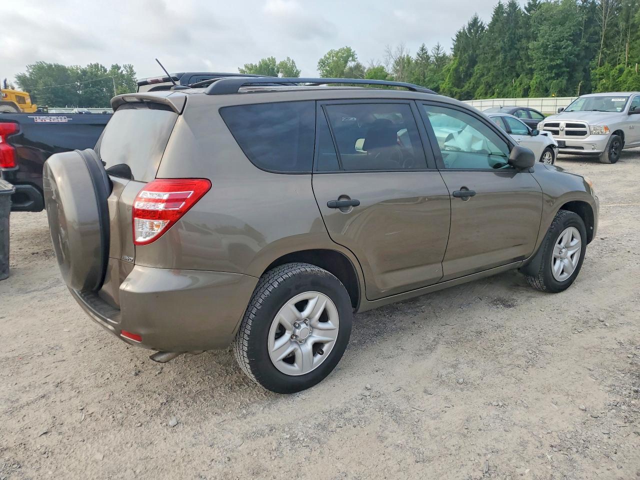 2011 Toyota Rav4 Base Gray vin: 2T3BF4DV2BW157807
