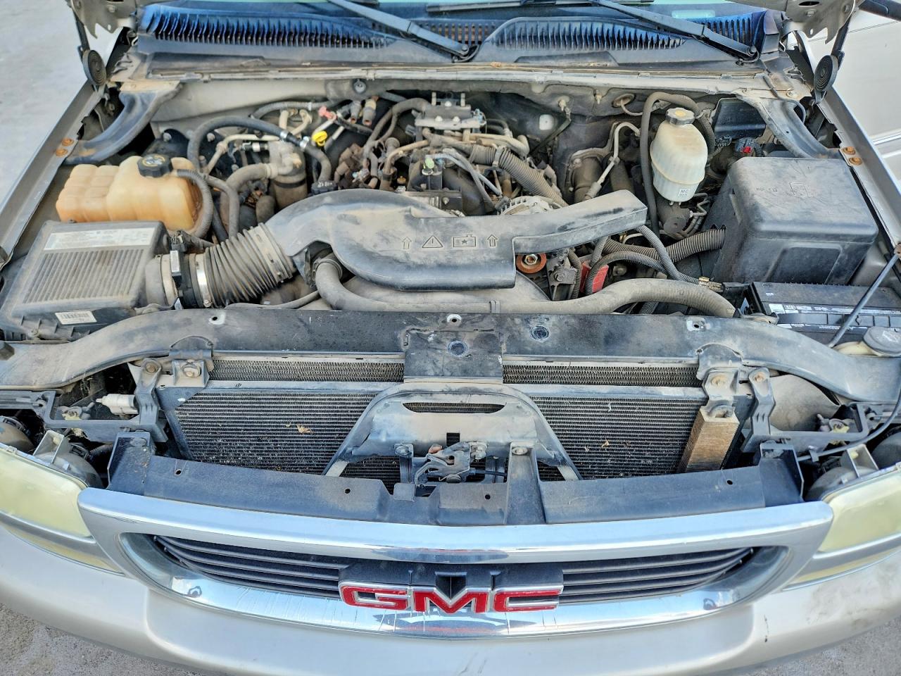 2004 Gmc Yukon Xl C1500 Желто-коричневый vin: 3GKEC16Z34G158153