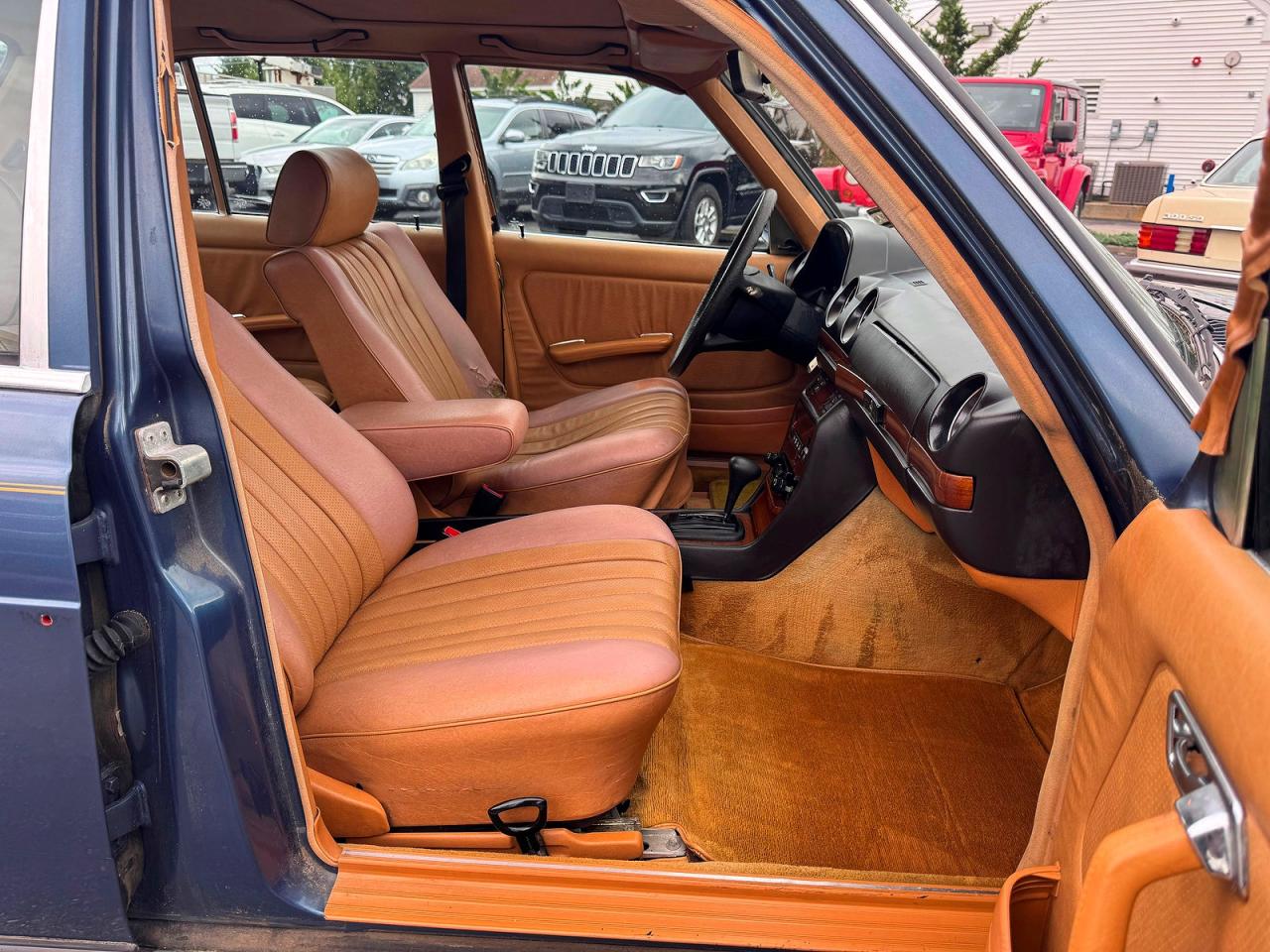 1984 Mercedes-benz 300 Dt Blue vin: WDBAB33A9EA038539